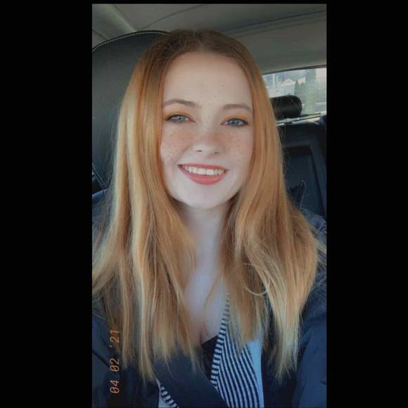 emily_lennon